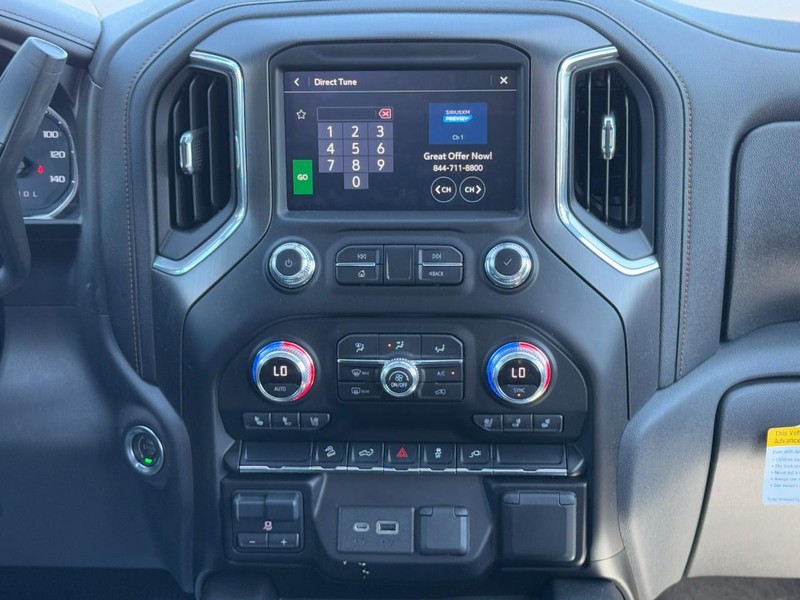 GMC Sierra 1500 Vehicle Full-screen Gallery Image 12