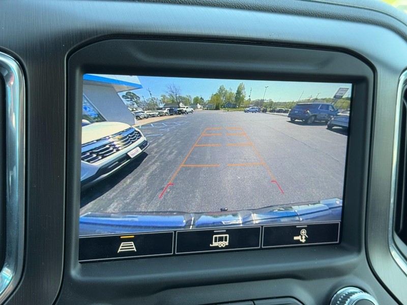 GMC Sierra 1500 Vehicle Full-screen Gallery Image 20