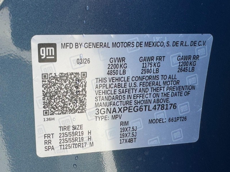 Chevrolet Equinox Vehicle Image 16