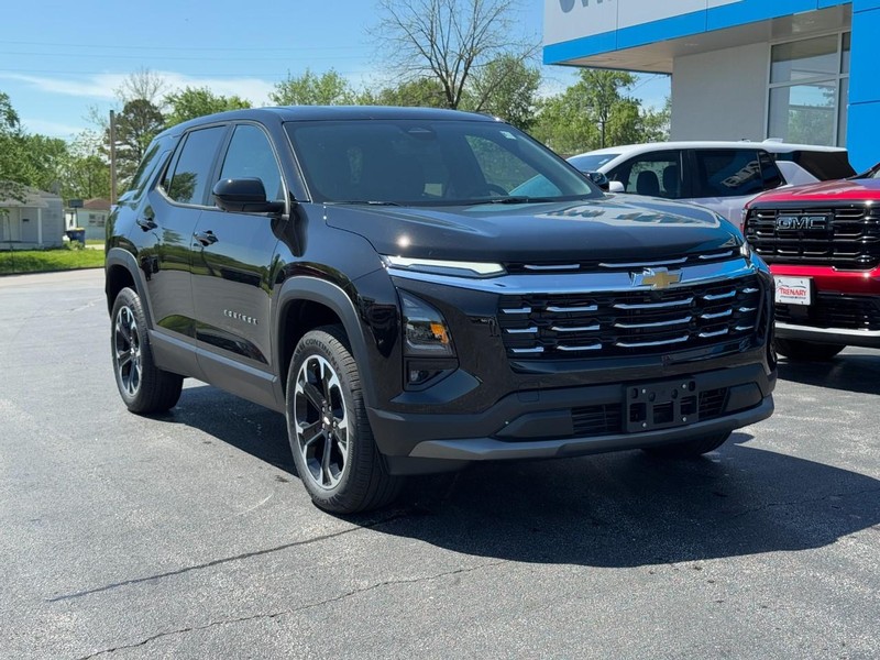 Chevrolet Equinox Vehicle Image 02