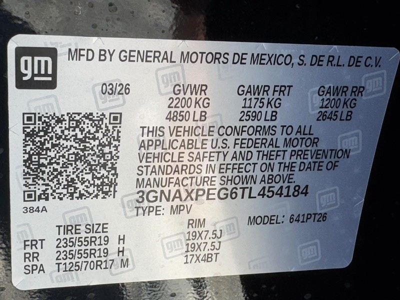 Chevrolet Equinox Vehicle Image 16