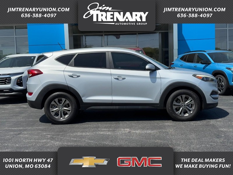 Hyundai Tucson Vehicle Full-screen Gallery Image 01