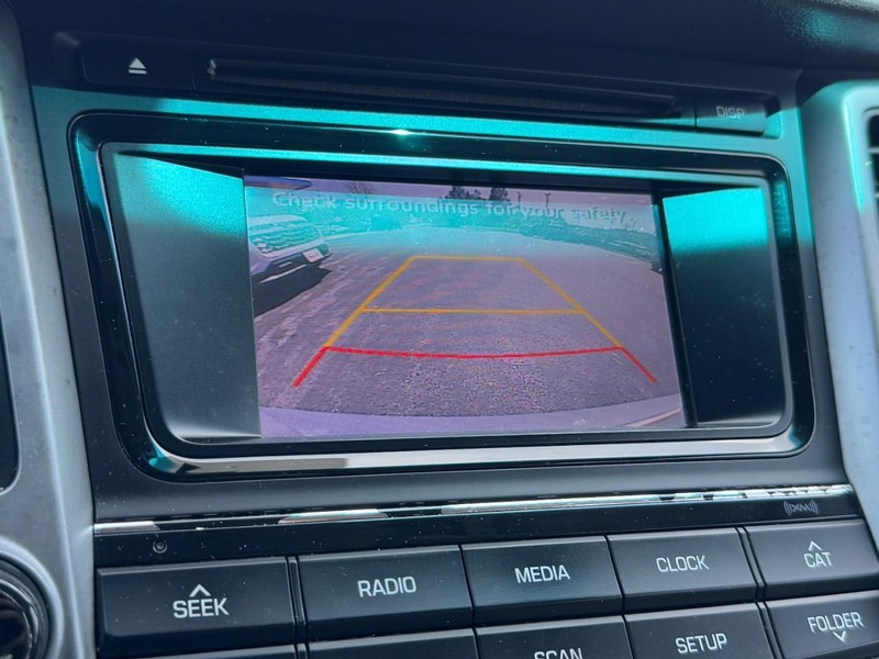 Hyundai Tucson Vehicle Full-screen Gallery Image 20