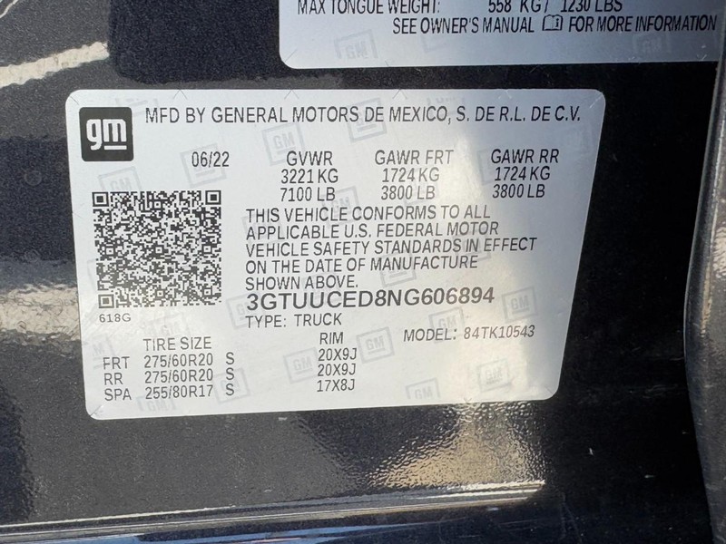 GMC Sierra 1500 Vehicle Full-screen Gallery Image 24