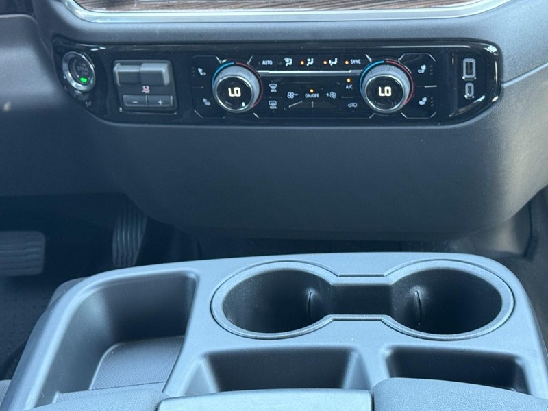 Chevrolet Silverado 1500 Vehicle Image 10
