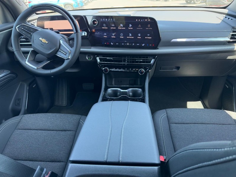 Chevrolet Traverse Vehicle Image 07