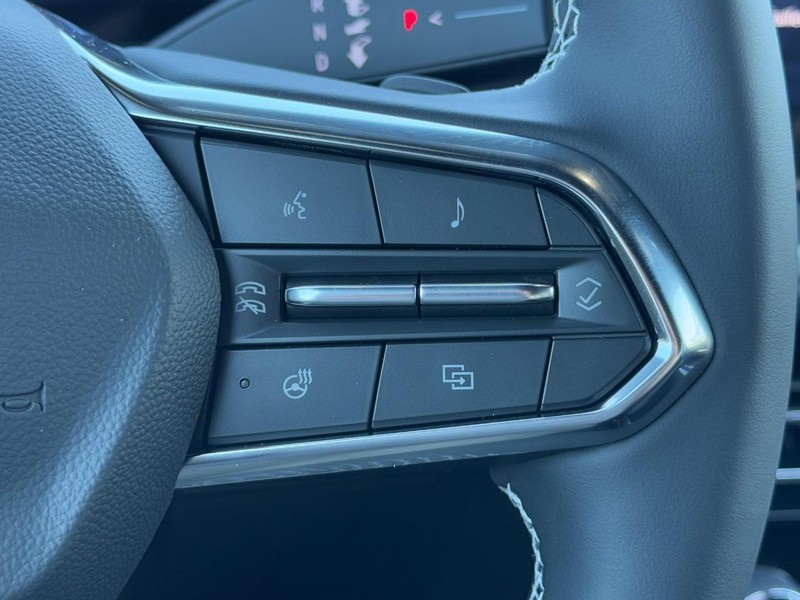 Chevrolet Traverse Vehicle Image 13