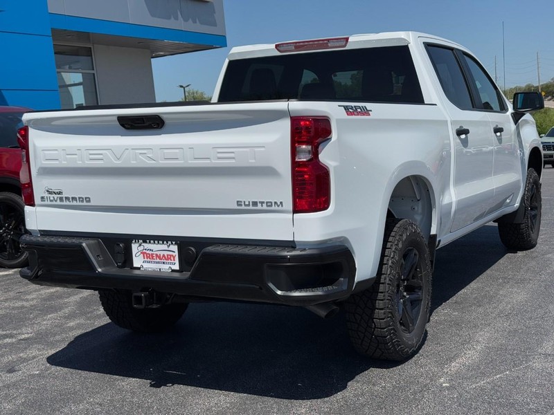 Chevrolet Silverado 1500 Vehicle Image 04