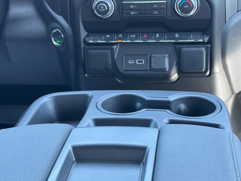 Chevrolet Silverado 1500 Vehicle Image 10