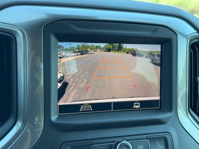 Chevrolet Silverado 1500 Vehicle Image 13