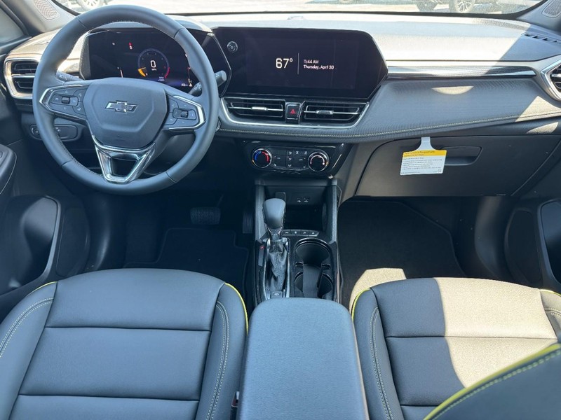 Chevrolet TrailBlazer Vehicle Image 07