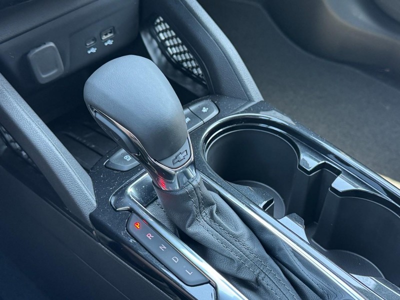 Chevrolet TrailBlazer Vehicle Image 13
