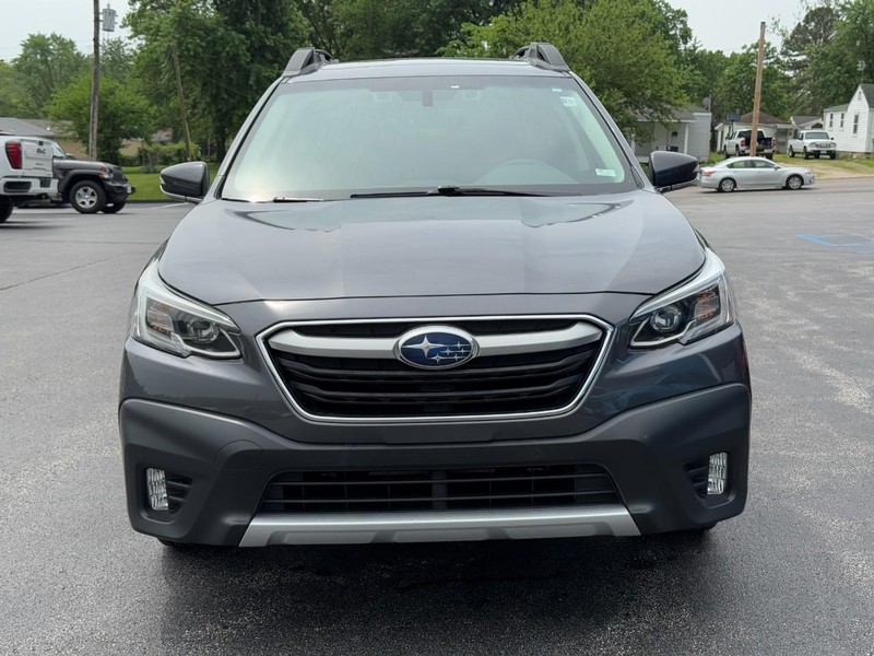 Subaru Outback Vehicle Full-screen Gallery Image 09