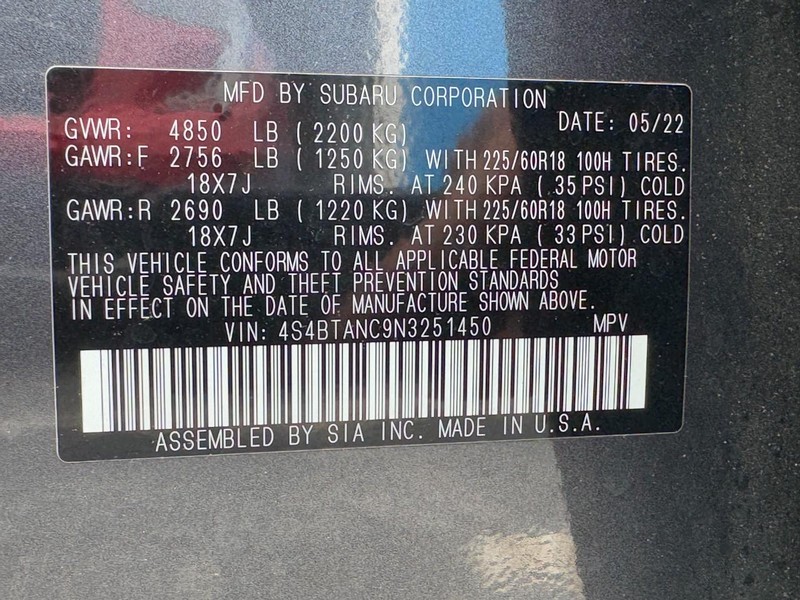 Subaru Outback Vehicle Full-screen Gallery Image 25