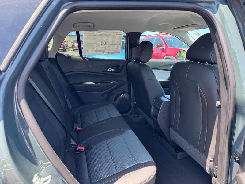 Chevrolet Trax Vehicle Image 06