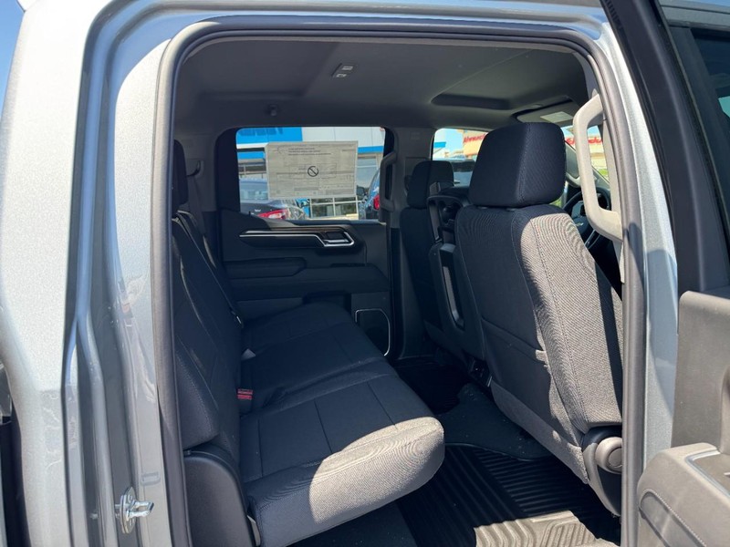 Chevrolet Silverado 1500 Vehicle Image 06
