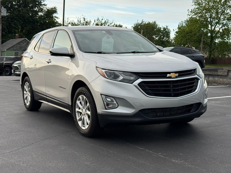 Chevrolet Equinox Vehicle Full-screen Gallery Image 02