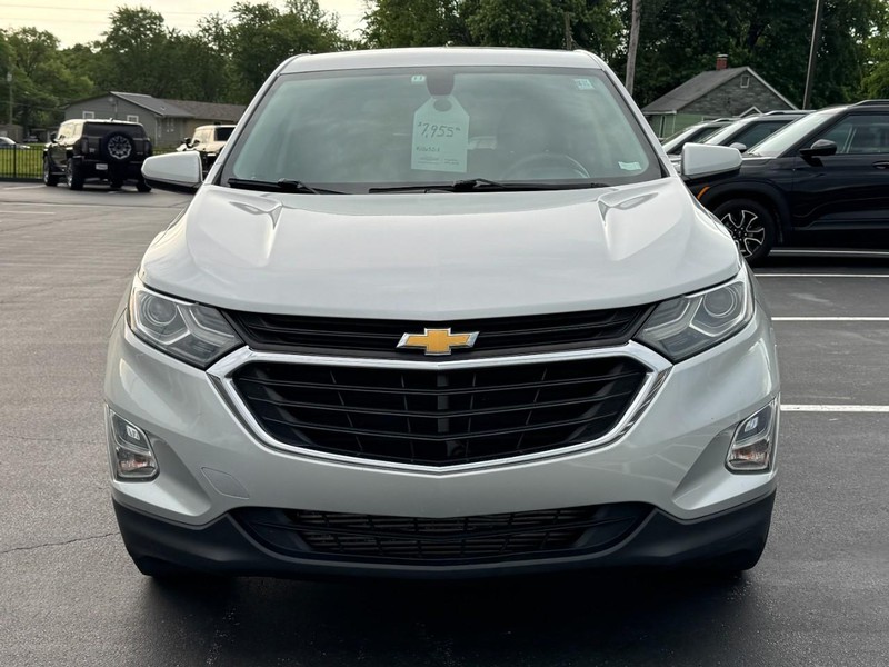 Chevrolet Equinox Vehicle Full-screen Gallery Image 09