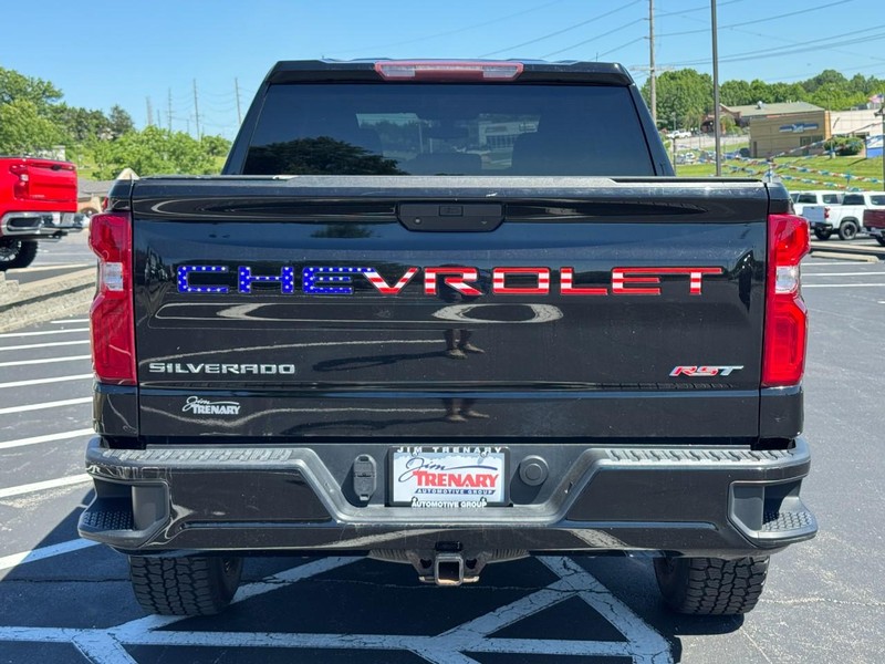 Chevrolet Silverado 1500 Vehicle Image 04