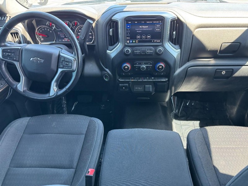 Chevrolet Silverado 1500 Vehicle Image 11