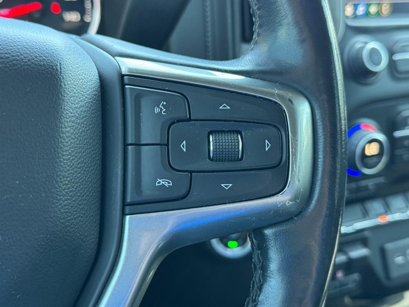 Chevrolet Silverado 1500 Vehicle Image 17