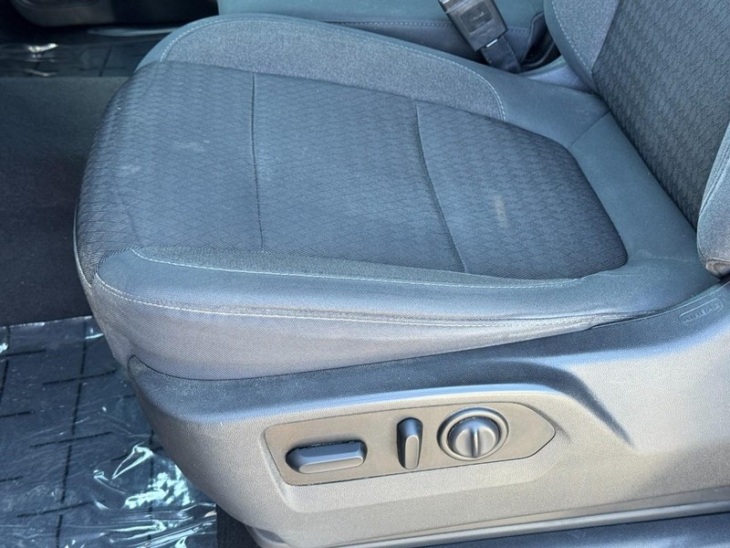 Chevrolet Silverado 1500 Vehicle Image 23