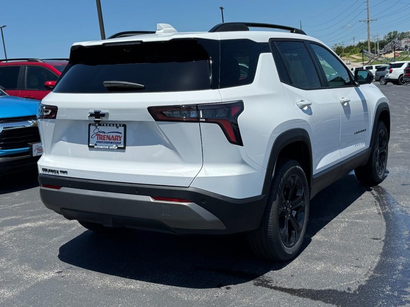 Chevrolet Equinox Vehicle Image 04