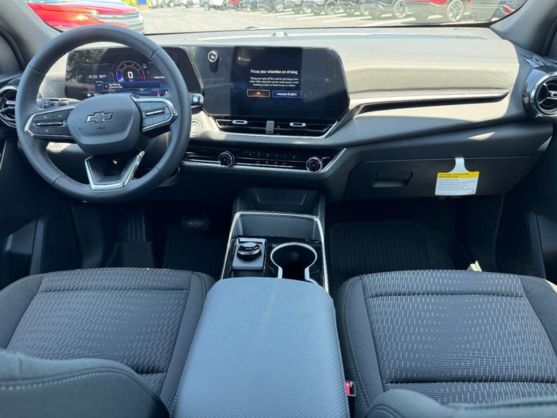 Chevrolet Equinox Vehicle Image 07