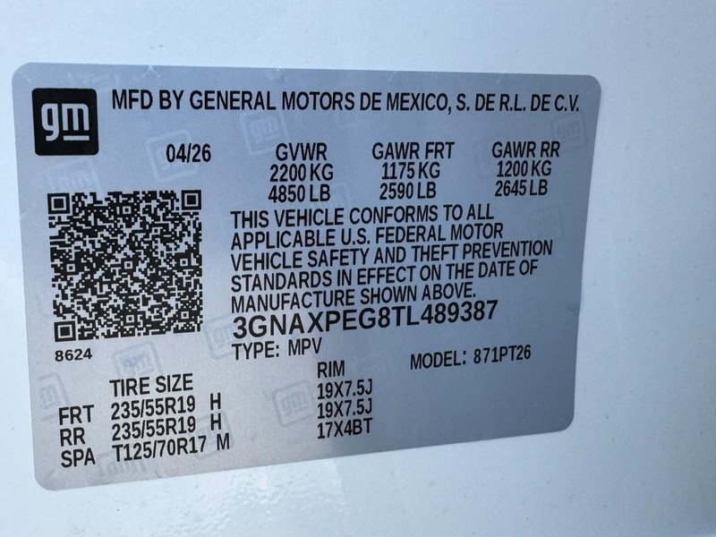 Chevrolet Equinox Vehicle Image 16