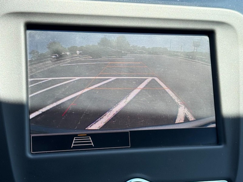 Chevrolet Equinox Vehicle Image 20