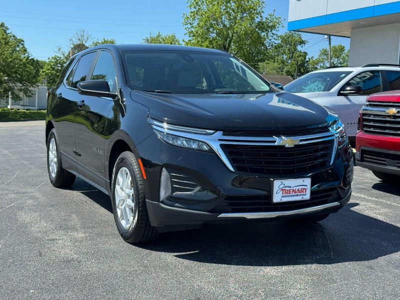Chevrolet Equinox Vehicle Full-screen Gallery Image 02
