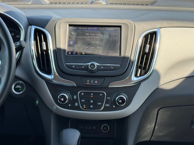 Chevrolet Equinox Vehicle Full-screen Gallery Image 13