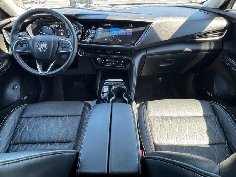 Buick Envision Vehicle Full-screen Gallery Image 11