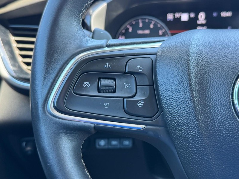 Buick Envision Vehicle Full-screen Gallery Image 17
