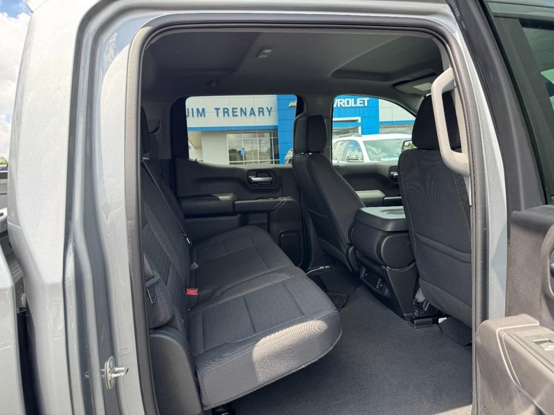 Chevrolet Silverado 1500 Vehicle Image 11