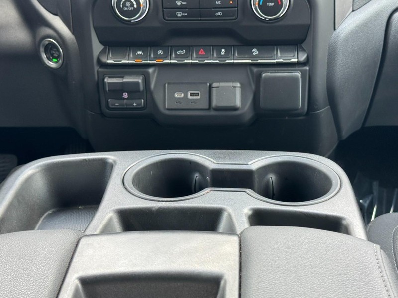 Chevrolet Silverado 1500 Vehicle Image 15
