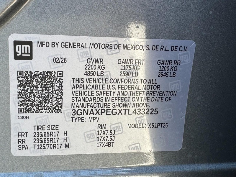 Chevrolet Equinox Vehicle Image 17
