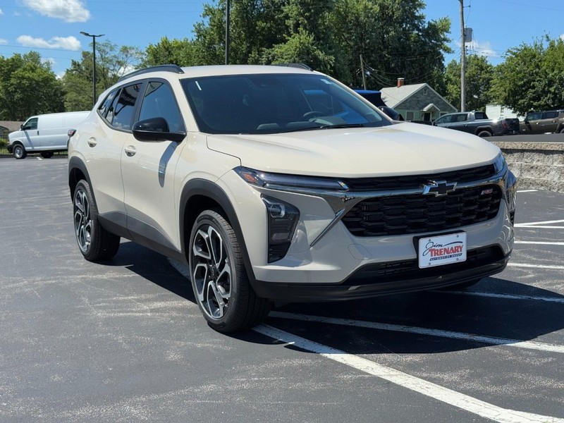 Chevrolet Trax Vehicle Image 02