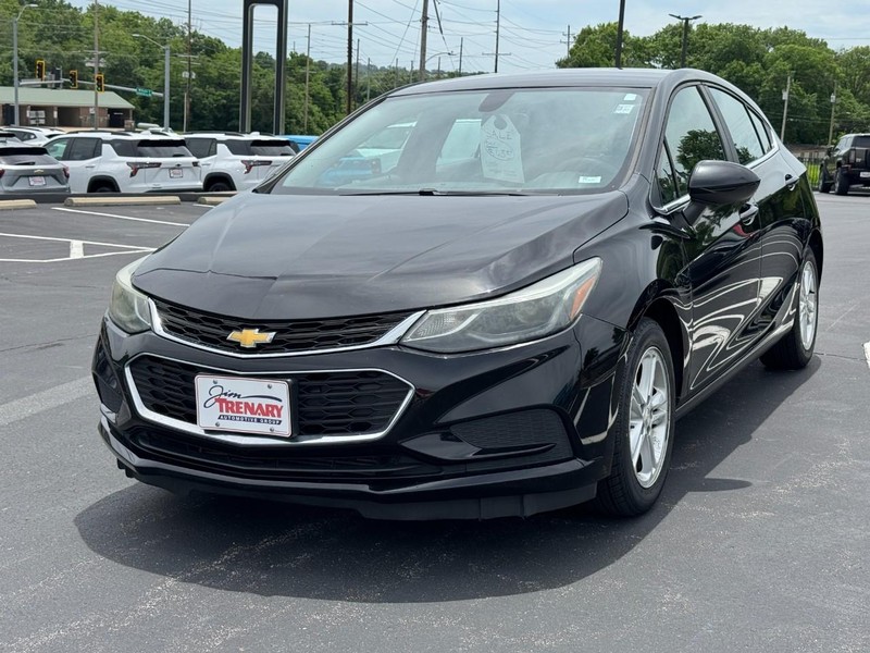 Chevrolet Cruze Vehicle Full-screen Gallery Image 08