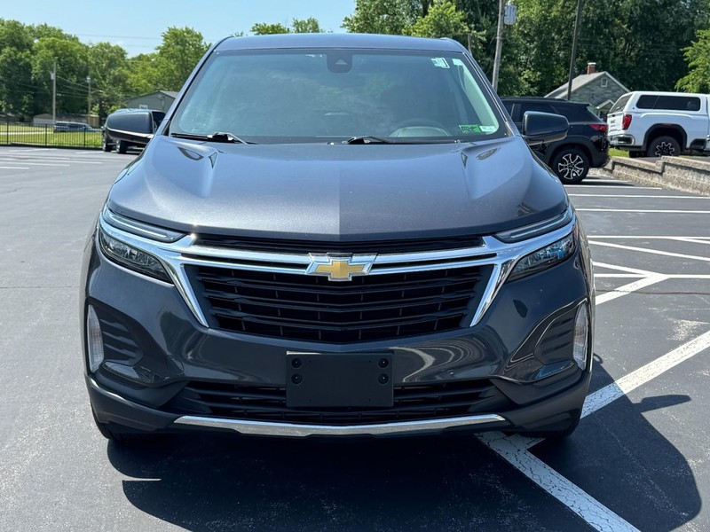 Chevrolet Equinox Vehicle Full-screen Gallery Image 09