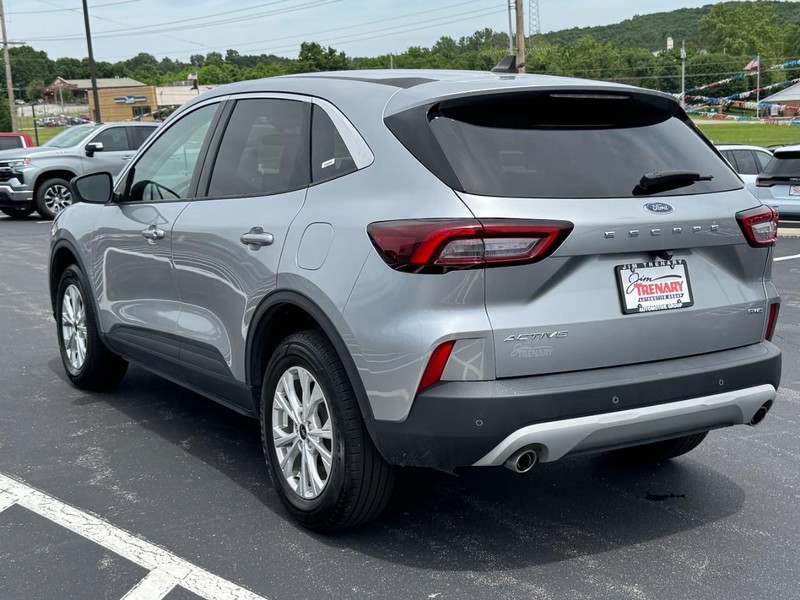 Ford Escape Vehicle Image 06