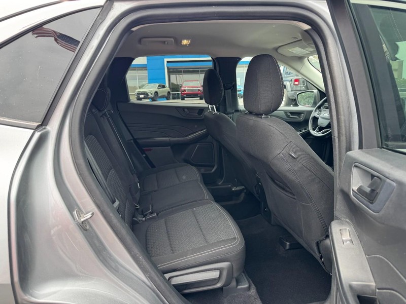 Ford Escape Vehicle Image 10