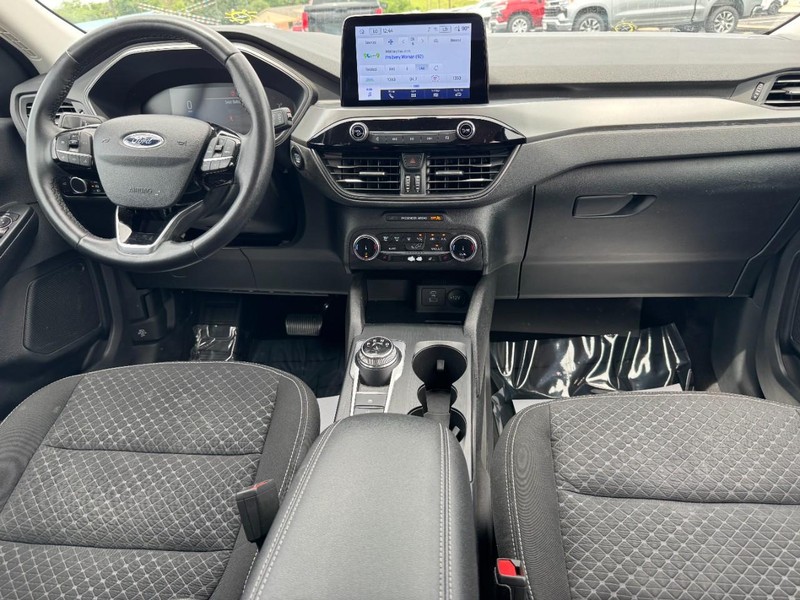 Ford Escape Vehicle Image 11
