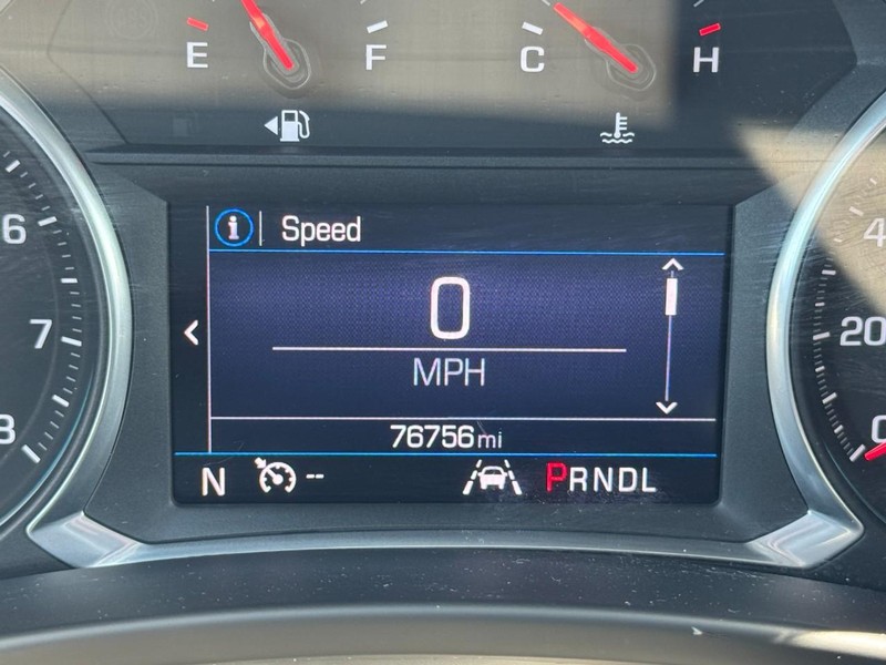 Chevrolet Equinox Vehicle Full-screen Gallery Image 18