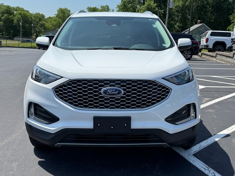 Ford Edge Vehicle Image 09