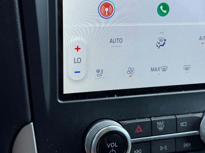 Ford Edge Vehicle Image 20