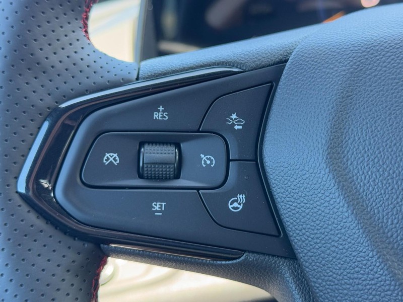 Chevrolet Trax Vehicle Image 11