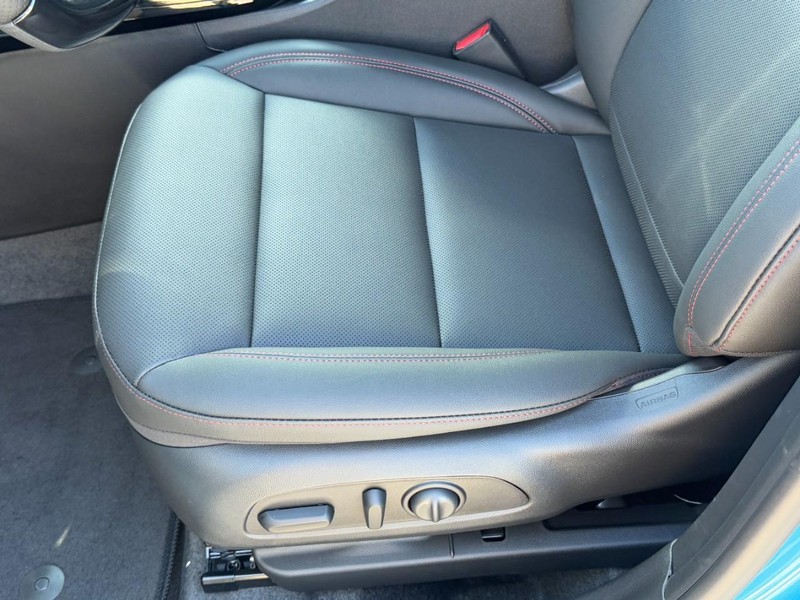 Chevrolet Trax Vehicle Image 15