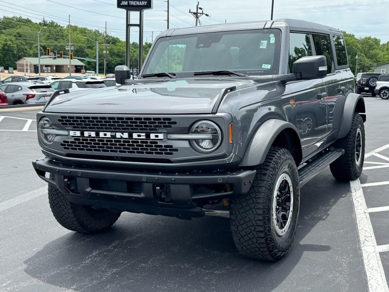 Ford Bronco Vehicle Image 08