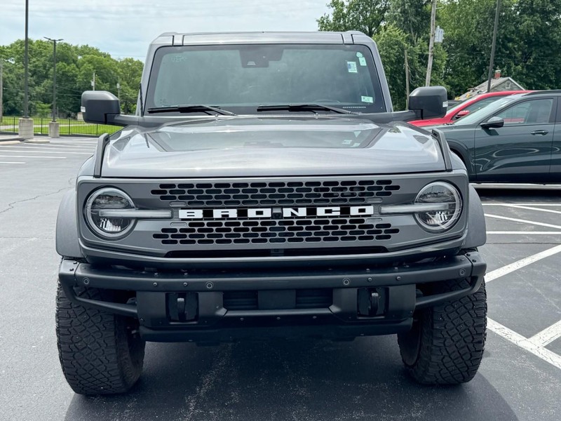 Ford Bronco Vehicle Image 09